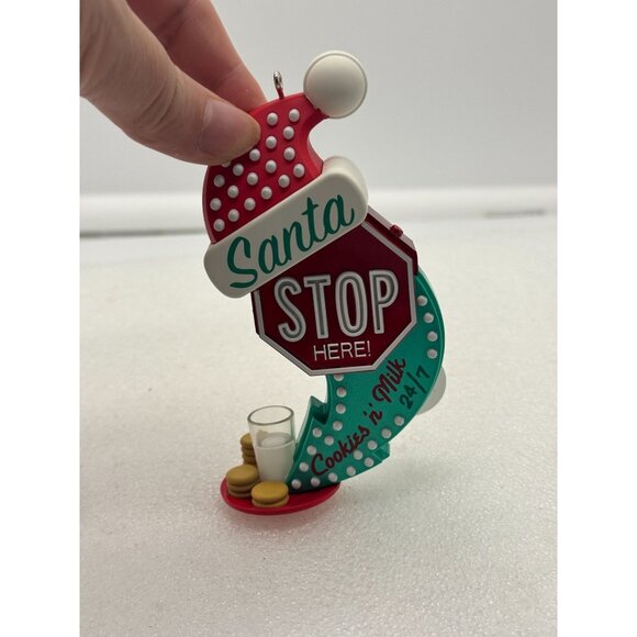Hallmark Keepsake Magic Ornament with Light and Sound Santa Stop Here - Picture 7 of 9